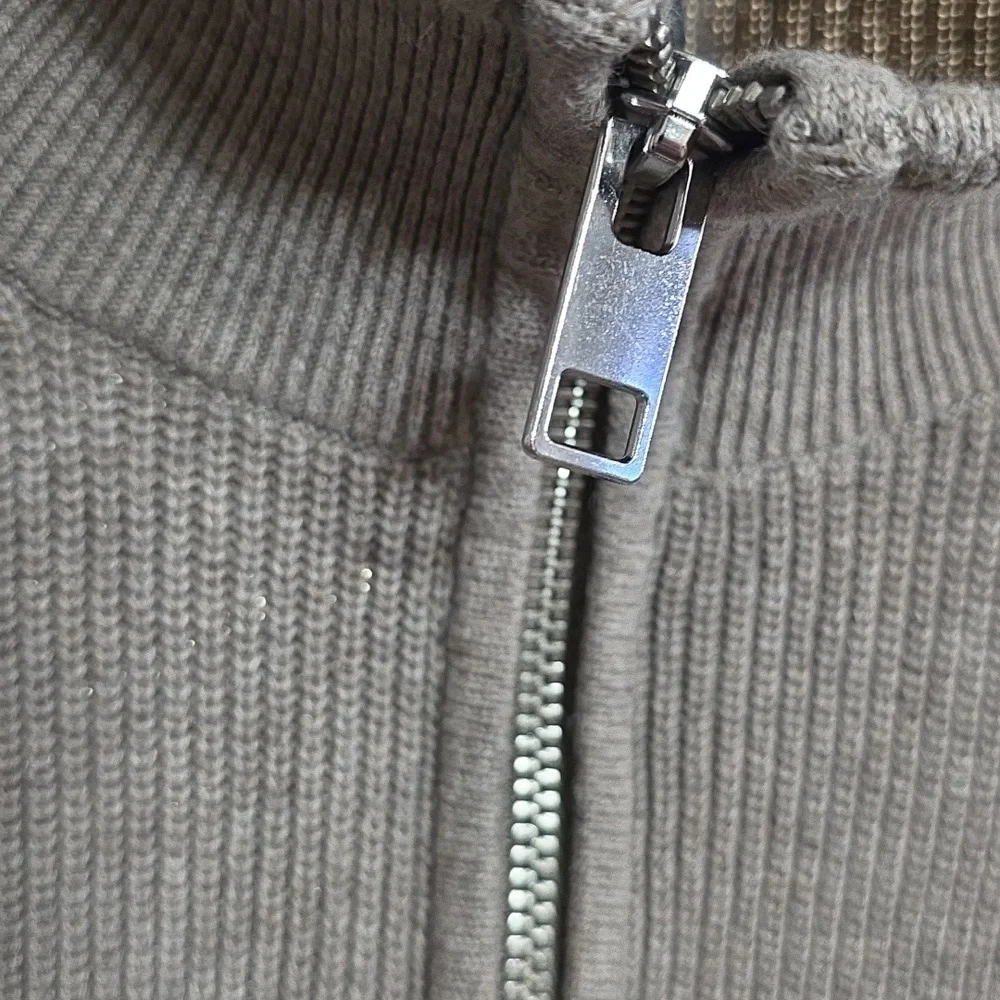 H & M Men's Slim Fit Sweater Grayish Tan? 1/4 Zip Mock Neck Sz 3XL‎ EUC *READ*